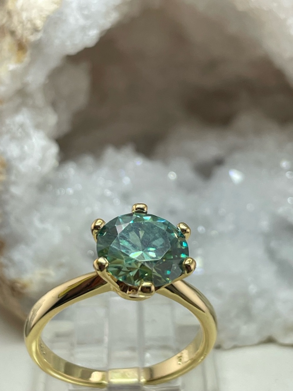 3ct Diamond Green Ring Band. Yellow Gold on 925. Size 5 6 7 8 - Picture 13 of 17